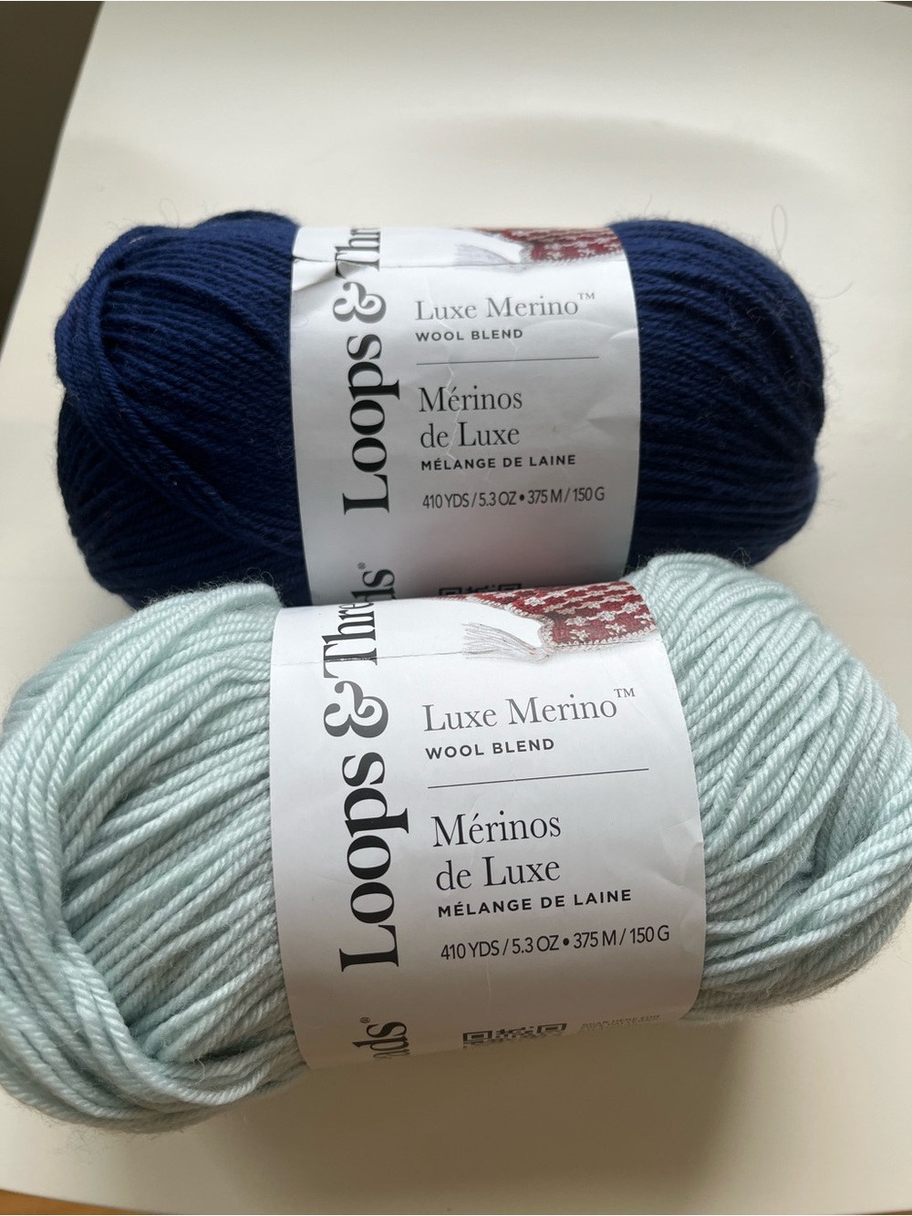 Loops & Threads Luxe Merino Yarn Set — Navy & Light Aqua - Picture 2 of 3